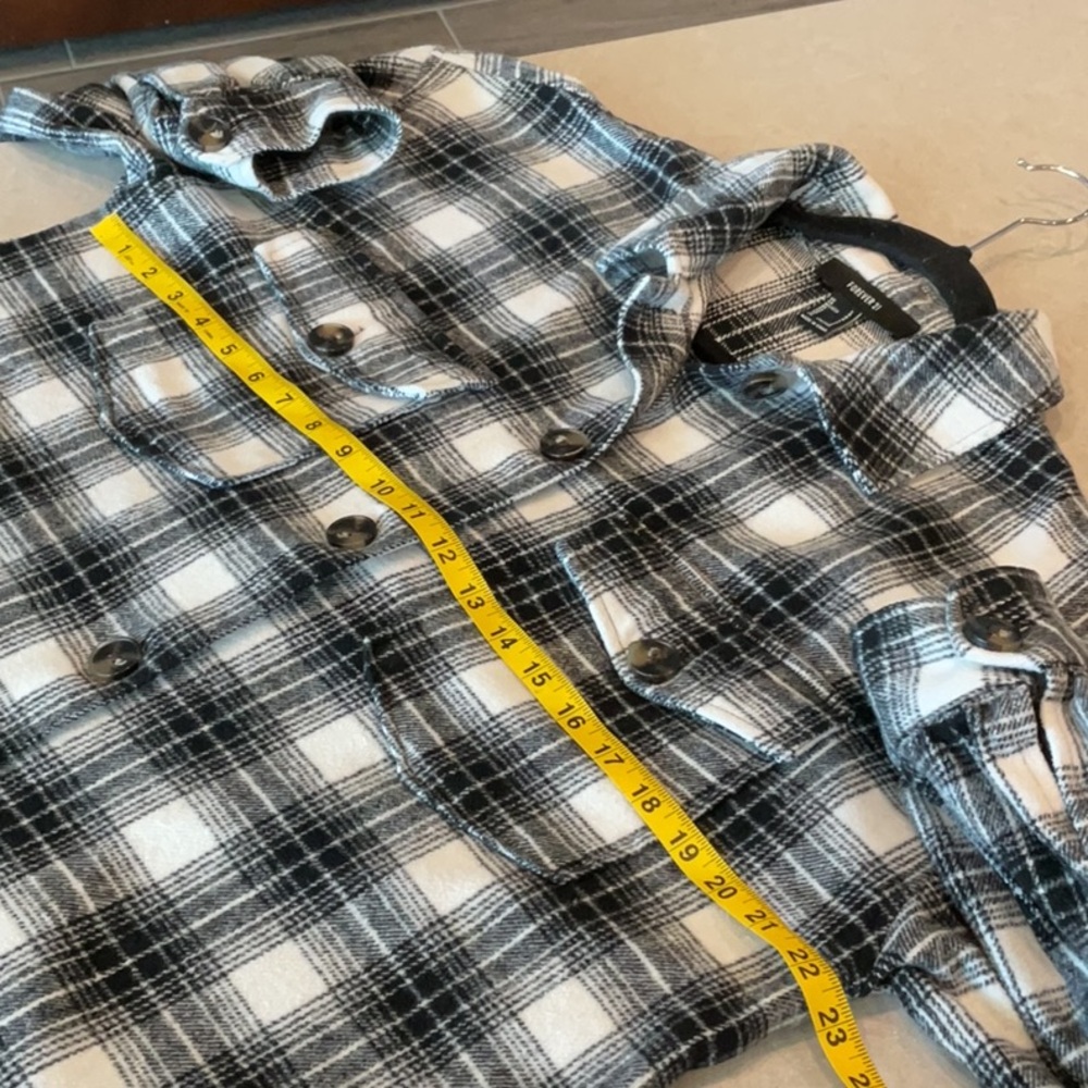 Forever 21 Jacket / Shacket - image 8